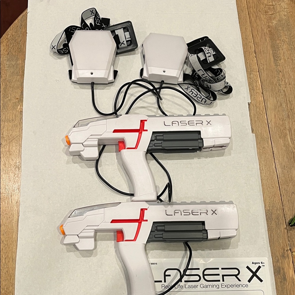Laser X 2 person gaming experience. White and Red Laser Tag Set